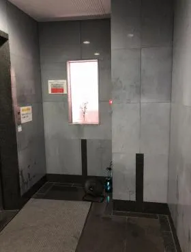 愛知家ビルの外観