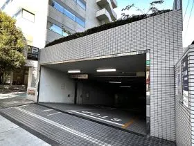 ICON PLACE SHIBAKOEN(旧:NBF芝公園)ビルの外観