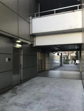 TRCセンタービルの外観