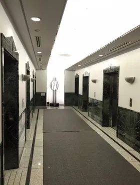 JSプログレビルの外観