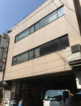 サンライズビルの外観