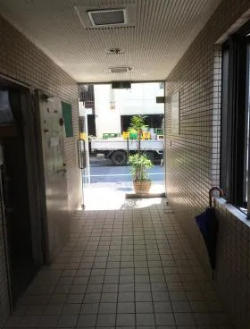 サンライズビルの外観