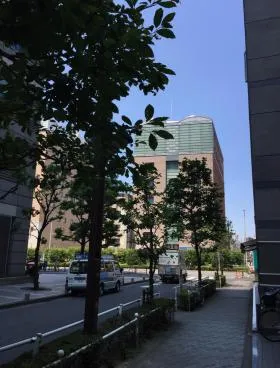 鈴木ビルの外観