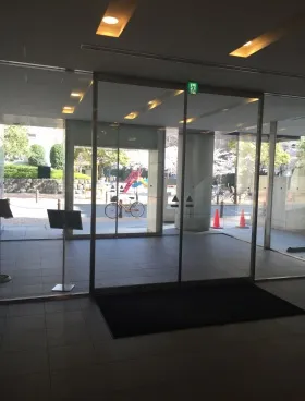 JRE銀座一丁目イーストビルの外観