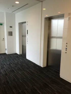 JRE銀座一丁目イーストビルの外観