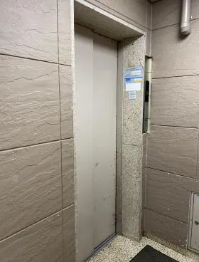 第1丸善ビルの外観
