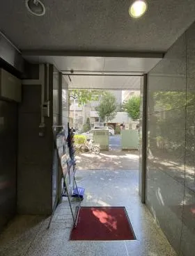 第1丸善ビルの外観