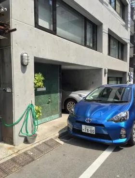 フォレスト2ビルの外観