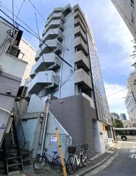 YHSビル(旧西新宿橋谷田ビル)の外観
