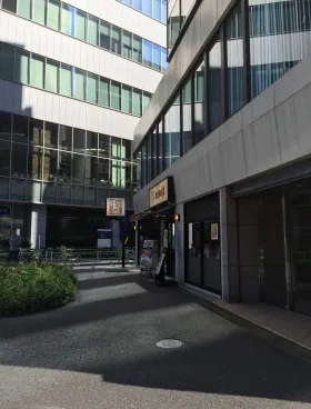北辰ビルの外観