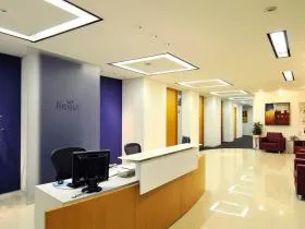 Regus(リージャス)新宿パークタワービジネスセンターの外観