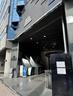 オーチュー第7ビルの外観