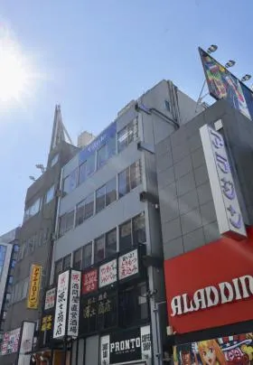 シルバービルの外観