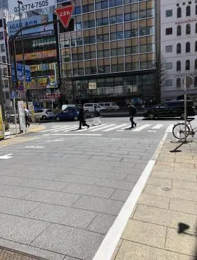 シルバービルの外観