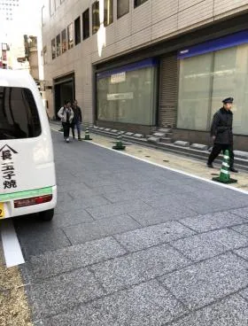 シルバービルの外観