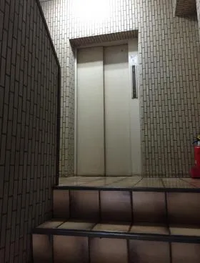 トーワビルの外観