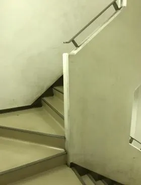 西新宿オークビルの外観
