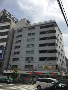 富士会館の外観