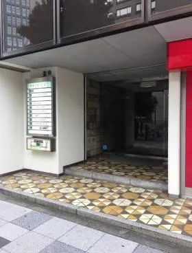 赤坂マカベビルの外観