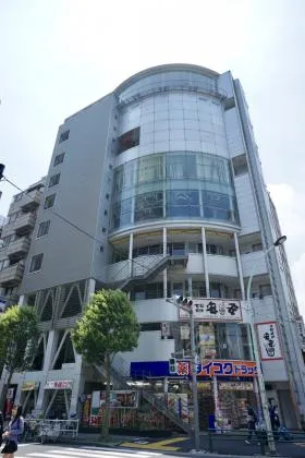 てなむタウンビルの外観