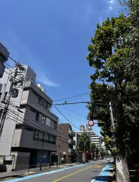 ユニゾ初台(初台本町)ビルの外観