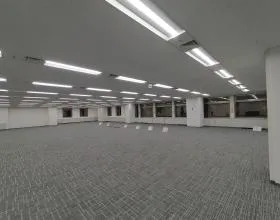 いちご笹塚ビルの外観