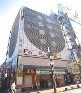 第6ポールスタービルの外観