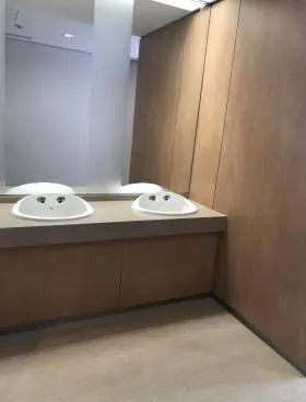 虎ノ門清和ビルの外観