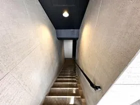 MITSUWAビルの外観