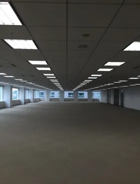 セレスティン芝三井ビルの外観