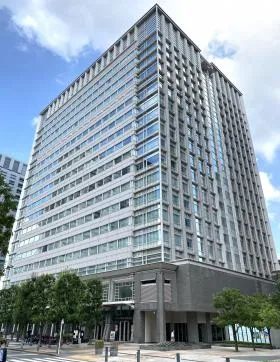 セレスティン芝三井ビルの外観