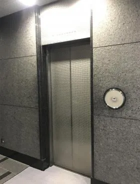 守山ビルの外観