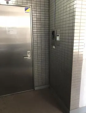 牛込食糧ビルの外観
