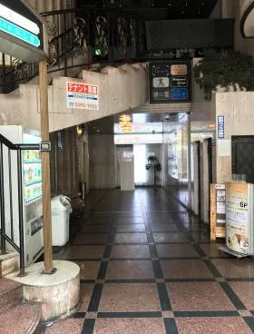 新宿ダイカンプラザ星座館ビルの外観