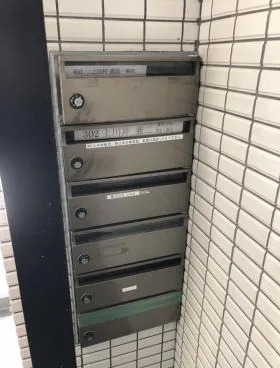 KKYビルの外観