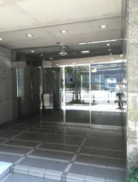 港南YKビルの外観