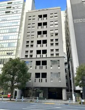 港南YKビルの外観