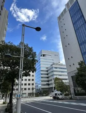 港南YKビルの外観