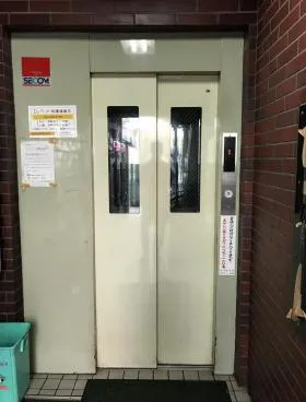 大久保センタービルの外観