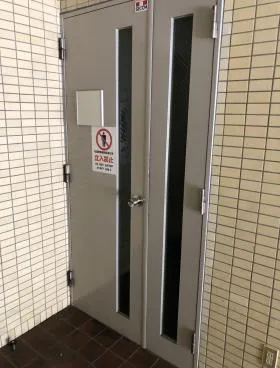 大洋ビルの外観
