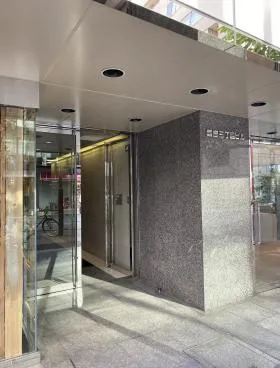 銀座3丁目ビルの外観