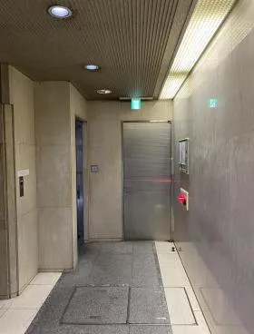 銀座3丁目ビルの外観