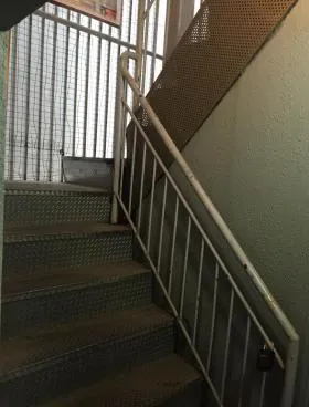 亀井ビルの外観