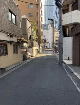 六本木料亭ビルの外観