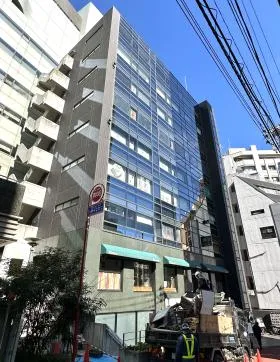 六本木グリーンビルの外観