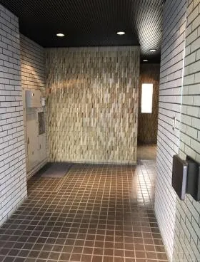 文化エステート浜町ビルの外観