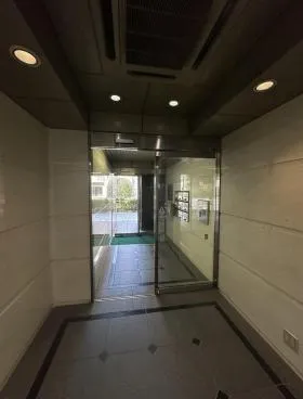 花岡ビルの外観