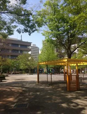 岩崎ビルの外観
