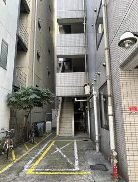 ユモトビルの外観