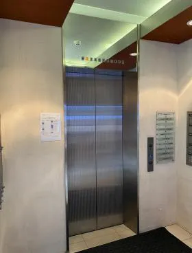 日本橋ライフサイエンスビルディング11(旧:ユニゾ日本橋本町1丁目ビル)の外観